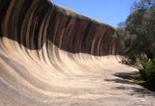 Menyingkap Rahasia Geologi di Balik Kemegahan Wave Rock Australia