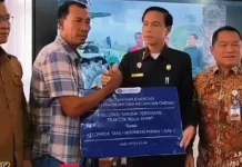 Dukung Penguatan Sektor Pertanian Bank BI Salurkan Traktor Kelompok Tani Pamah