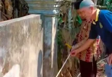 Kepala KUA Kaur tengah Pengukuran Tanah Wakaf Masjid Al Ikhlas