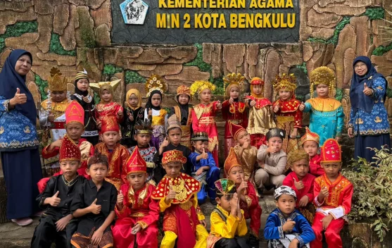 MIN 2 Kota Bengkulu Gelar Kokurikuler "Aku Cinta Indonesia" Perkuat Nasionaisme