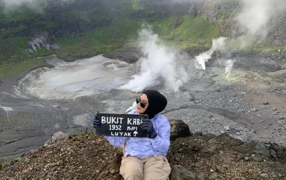 Hobi Mendaki Gunung, Cara Positif Isi Waktu Libur