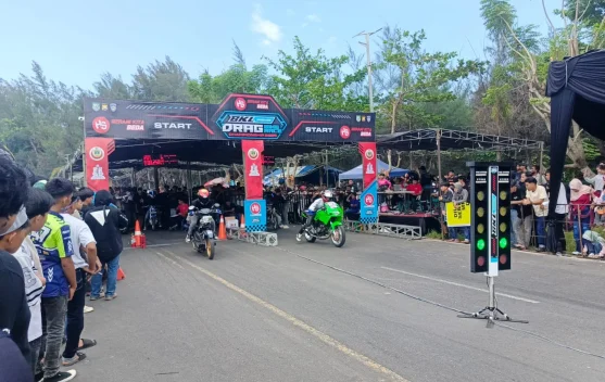 Ratusan Pembalap Ikuti Drag Bike Championship 2026 di Pantai Panjang Bengkulu