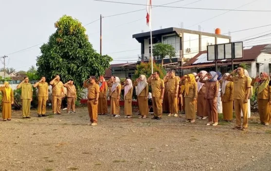 Apel Pagi Gabungan, Kecamatan Pasar Manna Perkuat Disiplin dan Sinergi ASN