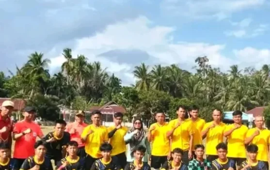 Camat Luas Buka Turnamen Sepak Bola HUT RI, Diikuti 26 Tim