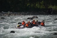 River Tubing Padang Guci Tetap Buka Ditengah Surutnya Debit Air akibat Kemarau