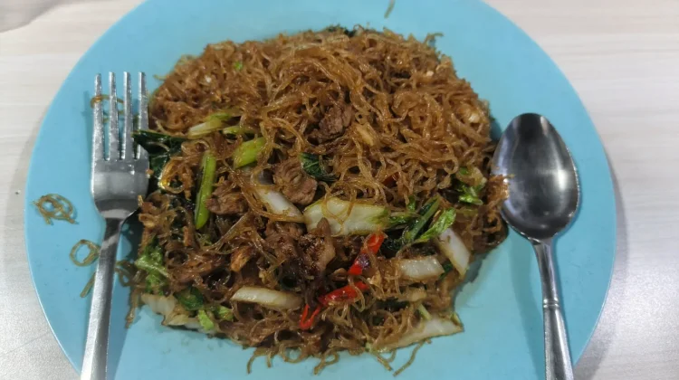 Bihun Goreng Lezat Menjadi Sajian Praktis Bagi Keluarga