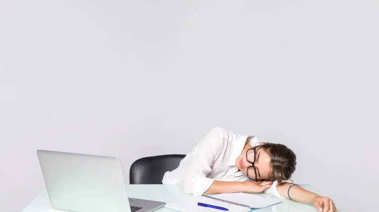 Ini Alasan Tidur Siang Baik untuk Kesehatan