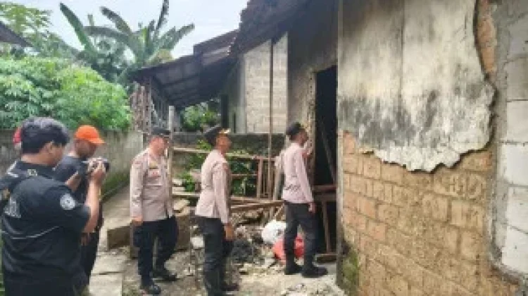 Program Rumah Asri Polres Bogor Sasar Lansia di Parung
