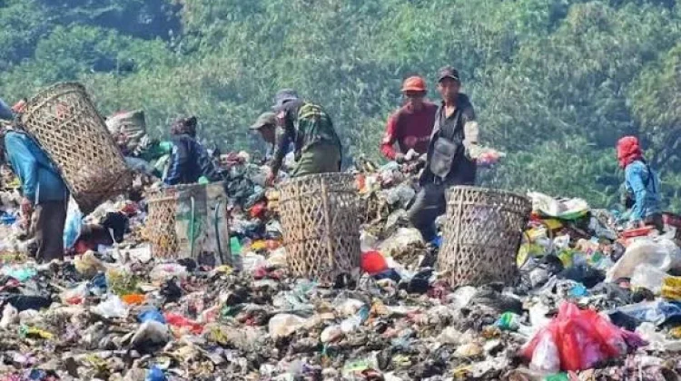 Cek lagi Tragedi Bantargebang Jadi Pengingat Pengelolaan TPA Galuga