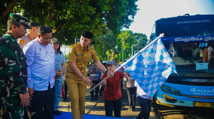Program Mudik Gratis Pemkot Bogor, 300 Warga menuju Semarang-Cilacap