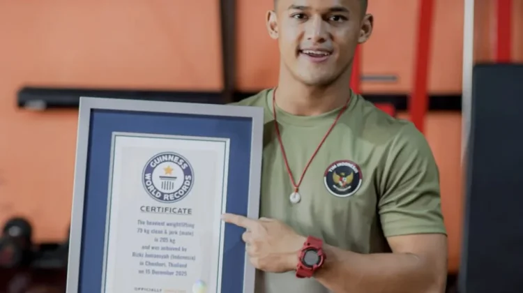 Prestasi Lifter Muda Indonesia Tembus Rekor Dunia
