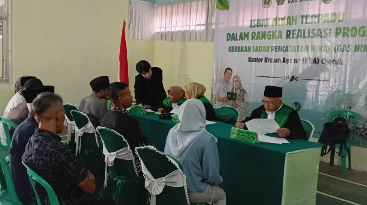 Puluhan Pasangan Ikuti Isbat Nikah di Kecamatan Cijeruk Bogor