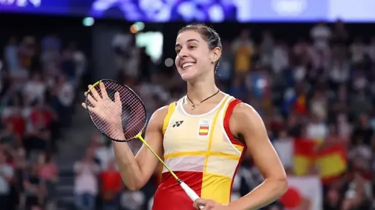 Carolina Marin Gantung Raket usai Cedera Panjang