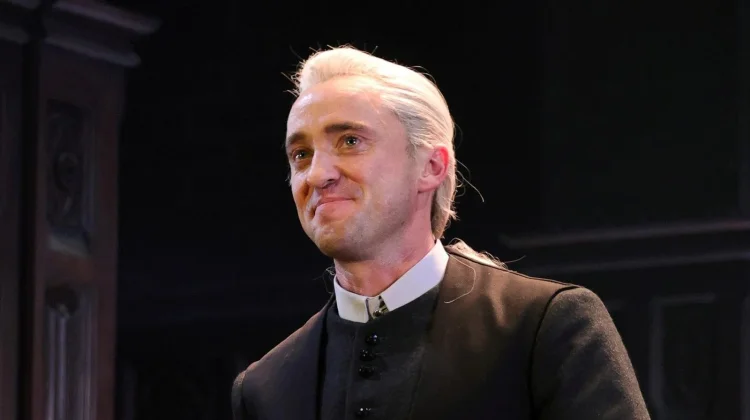 Magnet Pertunjukan, Tom Felton Perpanjang Peran Draco di Broadway