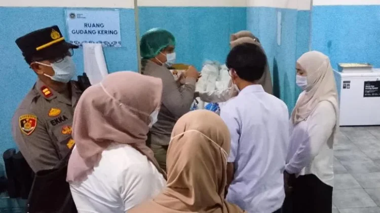 Ratusan Penerima Manfaat MBG di Tanjungsari Bogor Keluhkan Mual