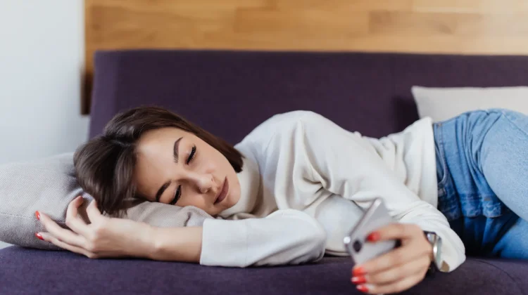Perempuan Rentan Terjebak Rasa Bersalah saat Istirahat