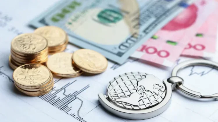 Ekonom Soroti Investasi Asing: Antara Kemandirian atau Ketergantungan Ekonomi