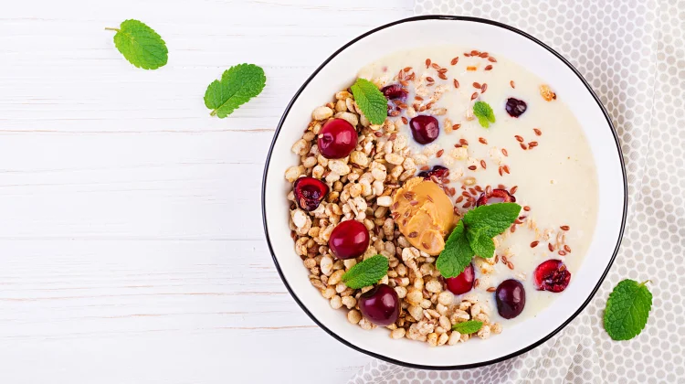 Oatmeal, Menu Sarapan Praktis untuk Kesehatan Tubuh