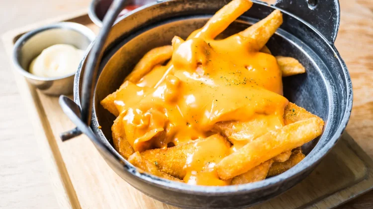 National Cheddar Fries Day: Camilan Gurih Favorit Punya Hari Khusus