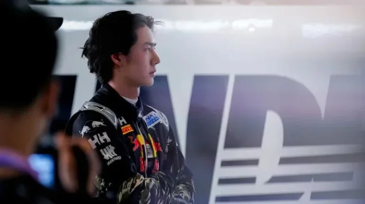 Wang Yibo Unjuk Kemampuan di China GT Shanghai, Catat Performa Meningkat