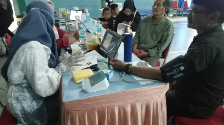 Dinkes Jemput Bola Deteksi Dini TBC di Cijeruk Kabupaten Bogor
