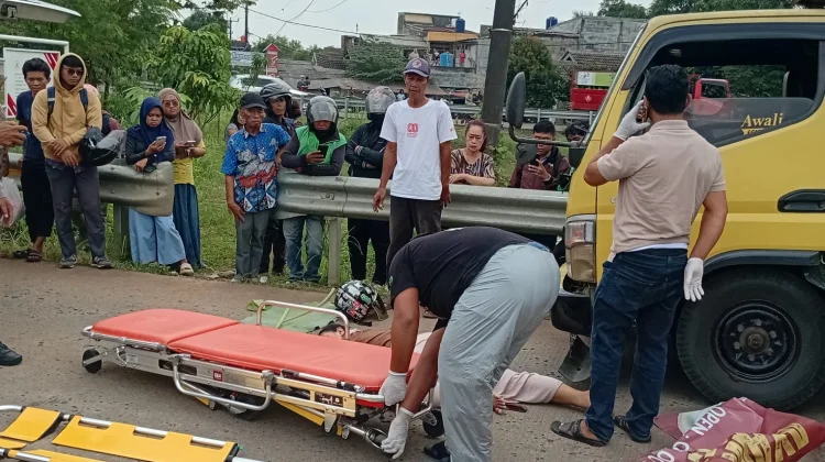 Kecelakaan Maut Terjadi di Jalan Bomang Bogor, Pemotor Meninggal Ditempat