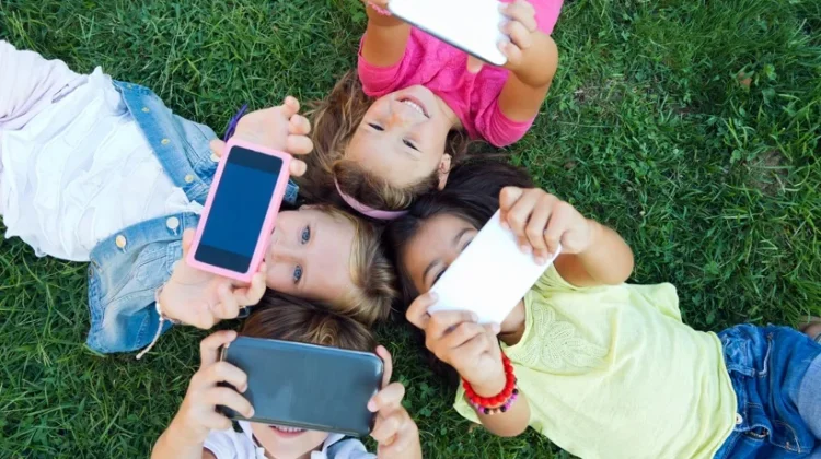 WhatsApp Kini Punya Fitur Khusus Perlindungan Anak