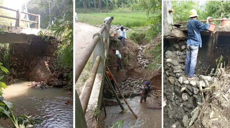 Warga bersama Pemerintah Desa Gotong Royong, Perbaiki Jembatan Nyoman Cariu