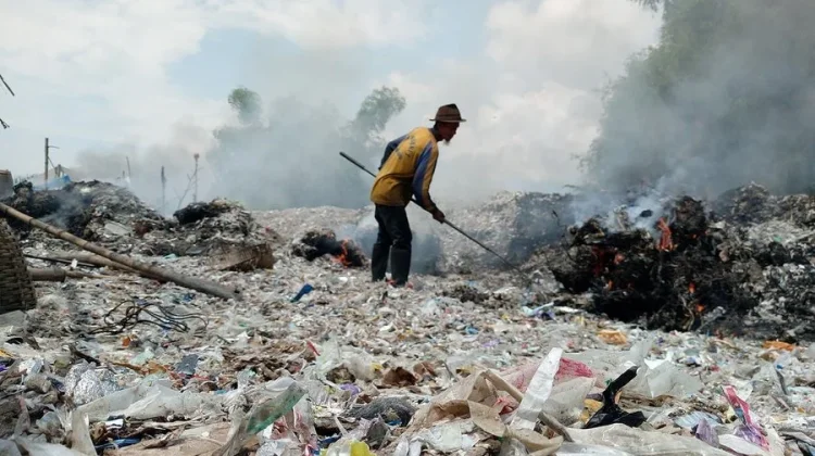 Krisis Sampah Asia Tenggara Makin Parah, Greenpeace Desak ASEAN Bertindak