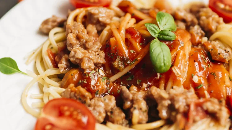 Nikmatnya Chicken Bolognese, Sajian Pasta Gurih yang Menggugah Selera