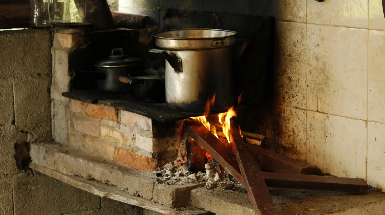 Dapur Warga  di Tanah Sareal Bogor Terbakar saat Memasak Ketupat Iduladha