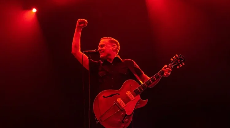 Lirik "Please Forgive Me", Lagu Cinta Legendaris Bryan Adams