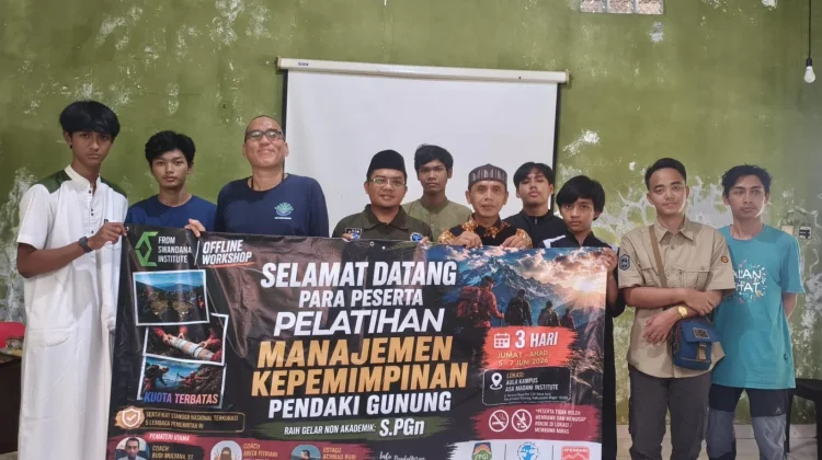 Sekolah Pendaki Gunung Indonesia Gelar Kepemimpinan Pendaki Gunung
