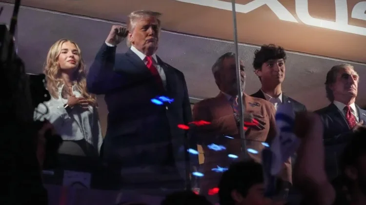 Trump Hadiri Final NBA, Madison Square Garden Dijaga Ketat