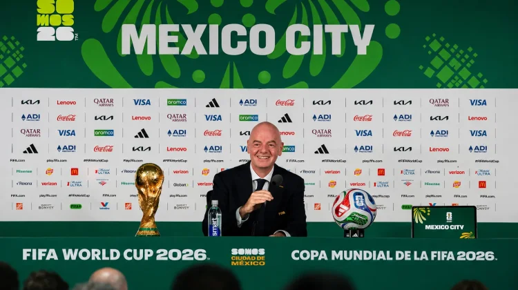 Menjelang Kick-Off Piala Dunia 2026, FIFA Hadapi Kritik soal Tiket dan Visa