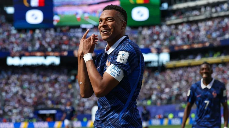 Prancis Tumbangkan Senegal 3-1, Mbappe Rajai Daftar Top Skor Prancis