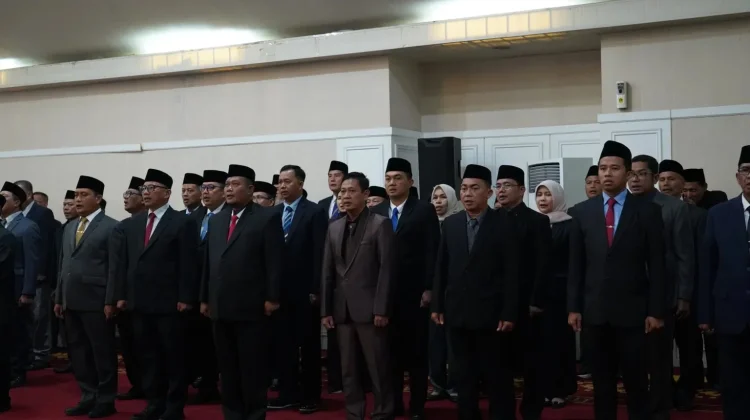 Bupati Bogor Lantik 32 Pejabat di Lingkungan Pemerintahannya