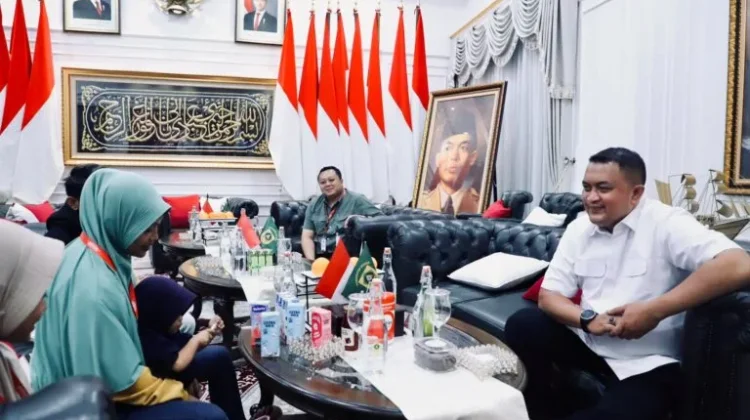 Pengamen Cilik Novi Terima Apresiasi Diundang ke Pendopo Bupati Bogor