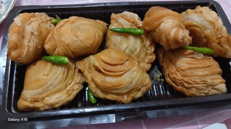 Kari Puff, Camilan Renyah Beraroma Rempah yang Kian Digemari