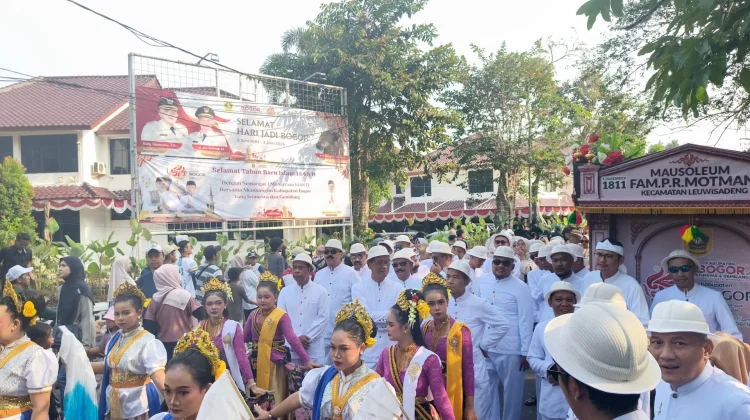 Ribuan Warga Padati Helaran HJB ke-544, Antusiasme Tuai Apresiasi
