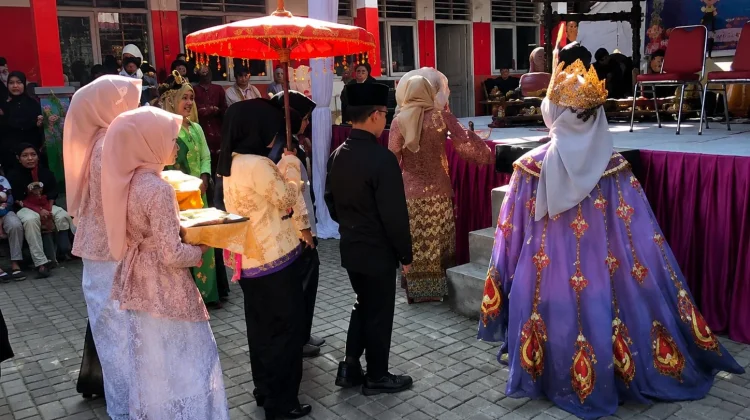 Perpisahan SDN Karang Tengah 02 Dimeriahkan Seni Tradisional Sunda