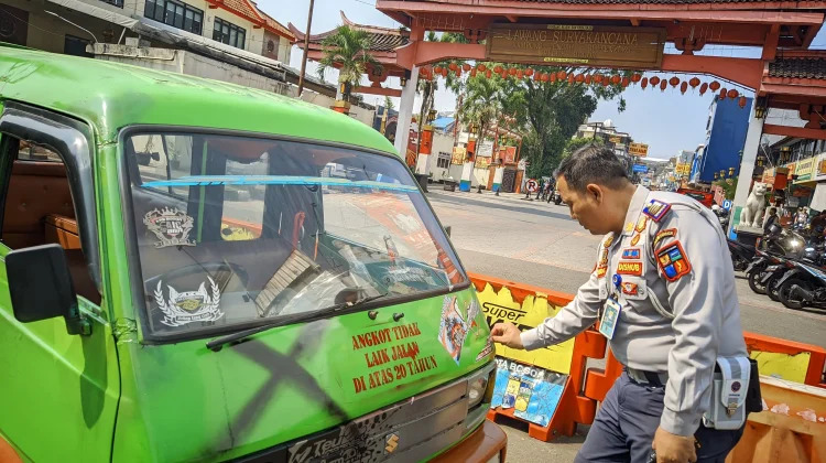 Dishub Kota Bogor Tegakkan Perwali, Angkot Tua Bakal Dikandangkan