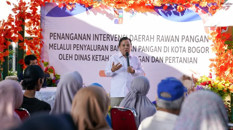 DPRD Kota Bogor Berikan Bantuan Pangan di Daerah Rawan Pangan
