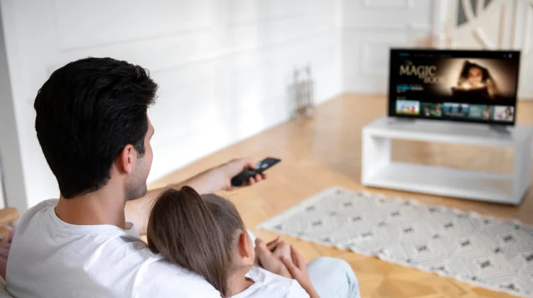 Menonton TV setelah Sekolah Tak Selalu Berdampak Buruk bagi Anak