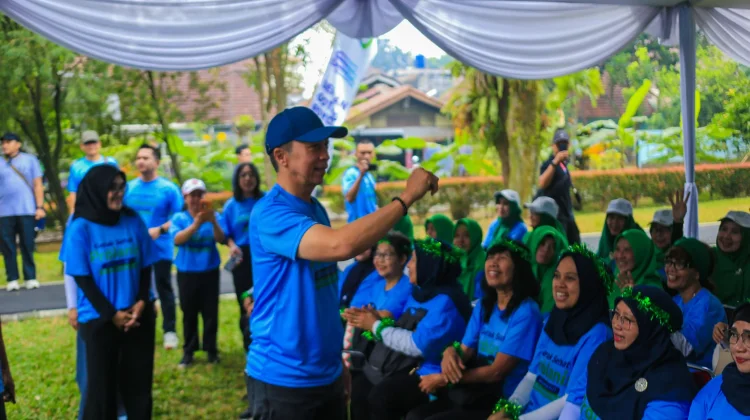 Gerak Sehat Prolanis, Dedie Ajak Warga Hidup Lebih Sehat