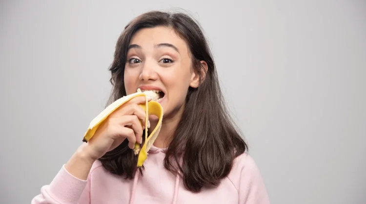 Pisang sebelum Tidur Bisa Bantu Tidur Lebih Nyenyak? Ini Penjelasan Ilmiahnya
