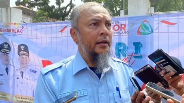 DLH Kabupaten Bogor Berikan Respon Aduan Pencemaran di Sungai Cileungsi