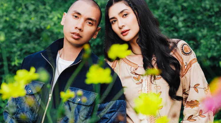Kolaborasi Mikha Tambayong dan Rayi Putra lewat "Jalan Tengah"