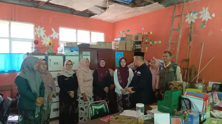 DPRD Kabupaten Bogor Dorong SDN Cadas Leueur di Bangun Ulang