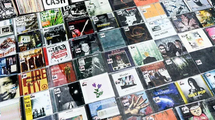Album Fisik yang Pernah Jadi Kebanggaan Generasi 90-an